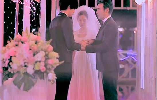 钟镇涛女儿结婚真的吗 视频被曝出是7年前MV