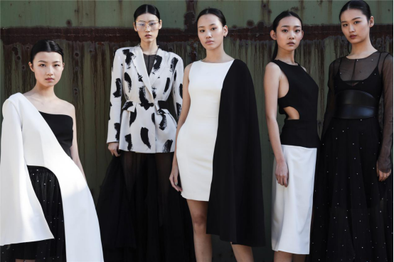 【丽】打造中国服装原创设计的价值生态圈，东方时尚日再次引爆中国国际时装周
